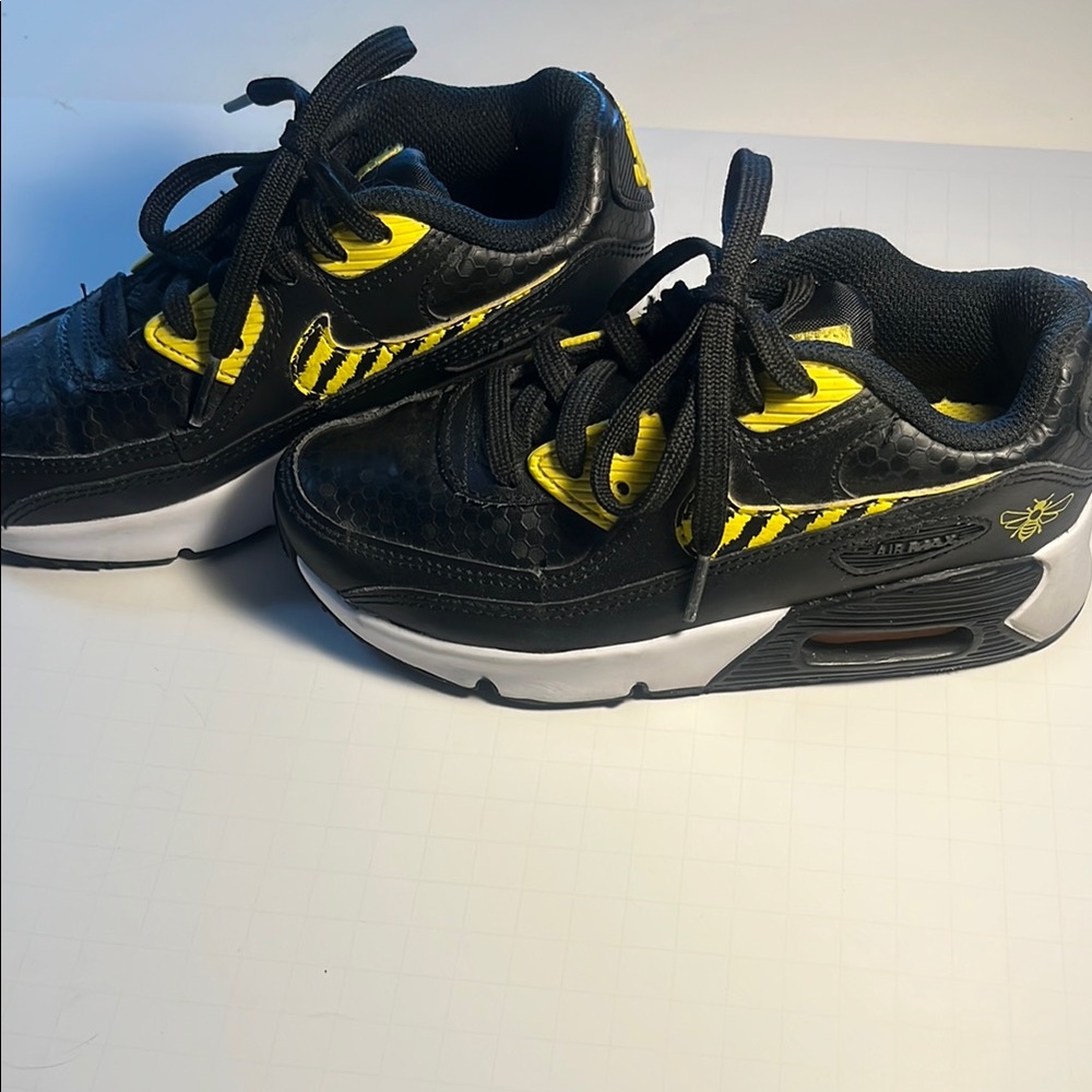 Nike Air Max Kids Shoes - Black and Yellow
